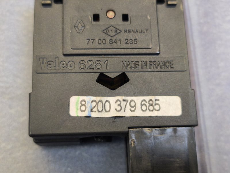 Кнопка корректора фар - фото 8