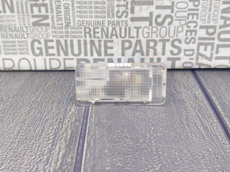 Плафон подсветки багажника - фото 2