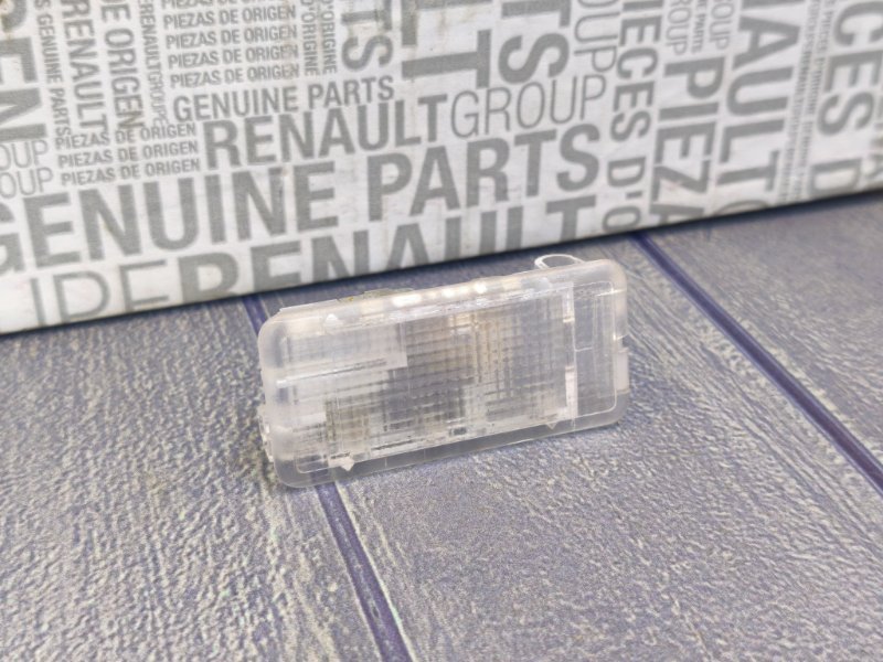 Плафон подсветки багажника - фото 4