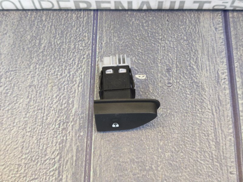 Кнопка центрального замка - фото 3