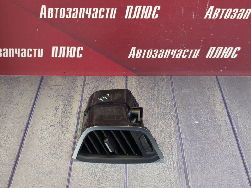Воздушный дефлектор салона - фото 1
