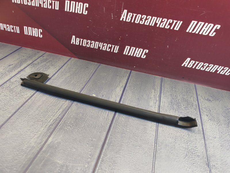 Уплотнитель      двери - фото 3