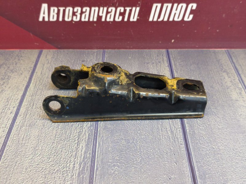 Кронштейн опоры двигателя - фото 5