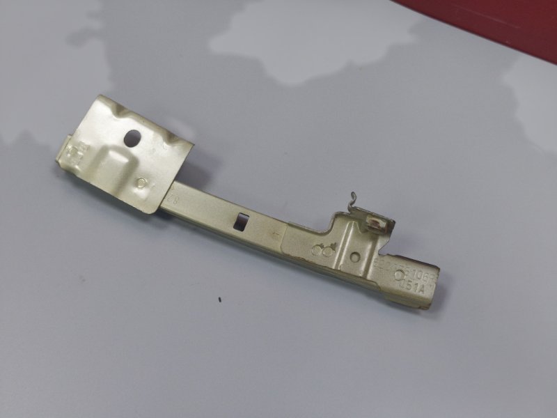 Направляющая стекла     двери - фото 8