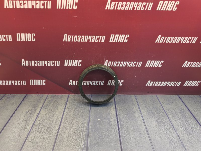 Гайка топливного насоса - фото 1