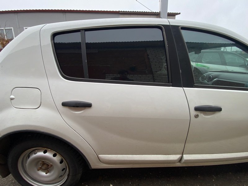 дверь - фото 1