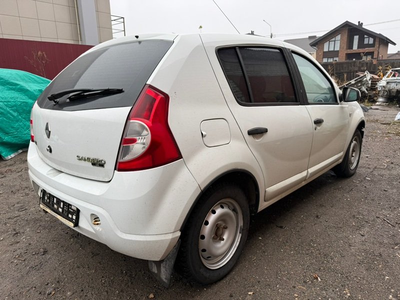 Кузов на запчасти - фото 3