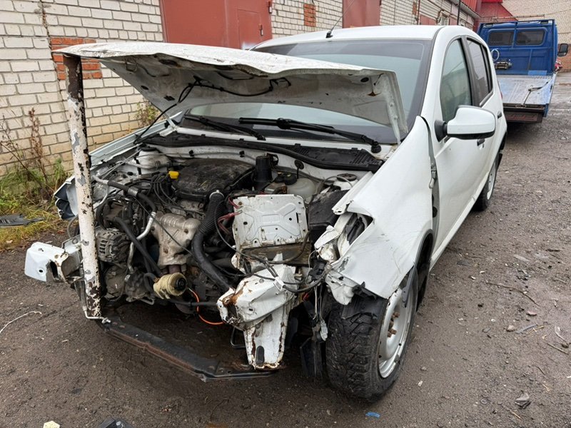 Кузов на запчасти - фото 6