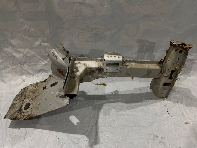 Лонжерон - фото 1