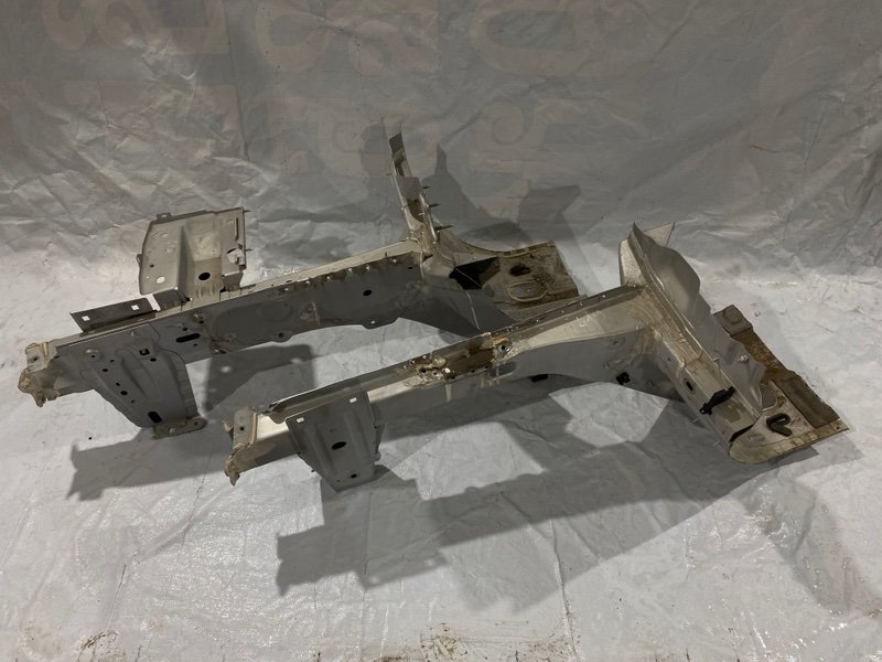 Лонжерон - фото 1