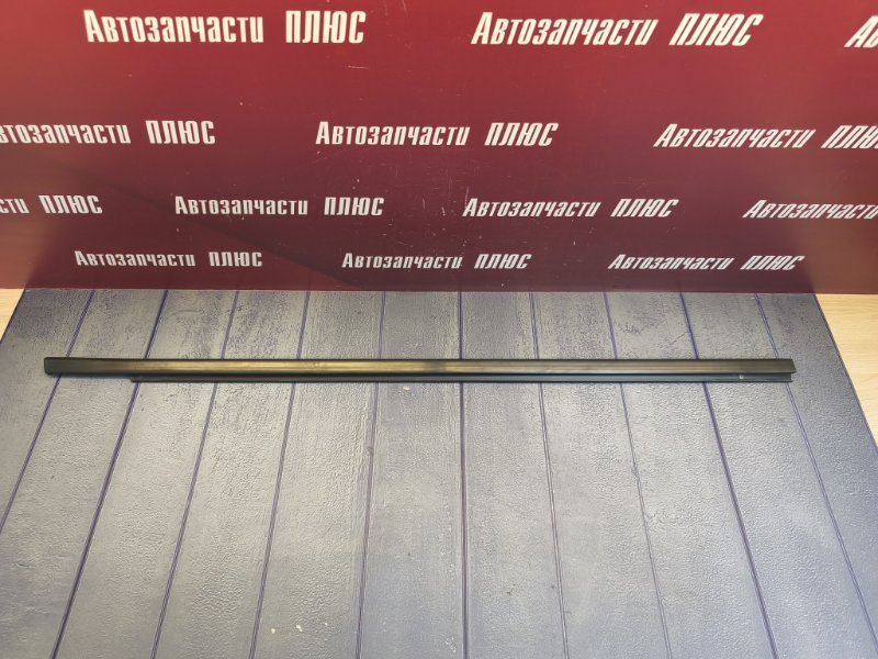 Уплотнитель стекла двери внешний - фото 2