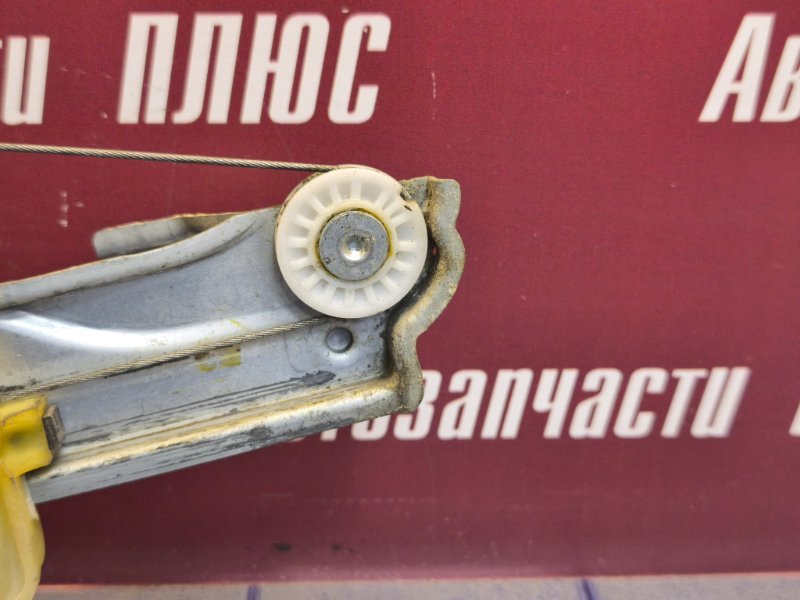 Стеклоподъемник    двери - фото 8