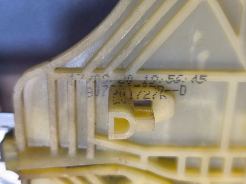 Стеклоподъемник    двери - фото 10