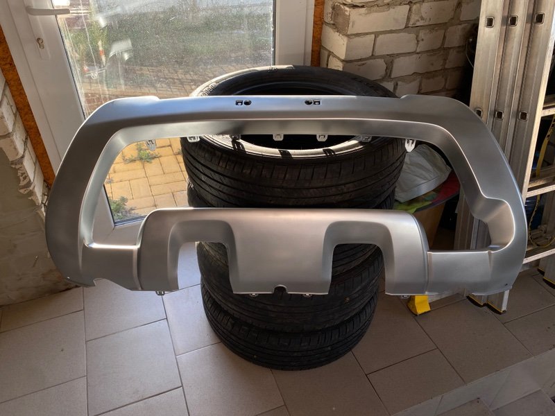 Накладка переднего бампера - фото 1