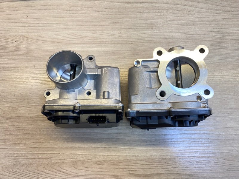 Дроссельная заслонка - фото 1