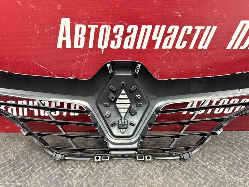 Решетка радиатора - фото 8