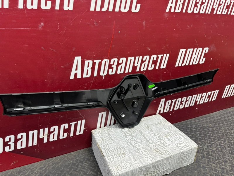 Решетка радиатора - фото 6