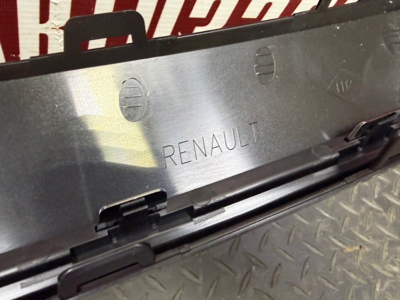 Решетка радиатора - фото 8