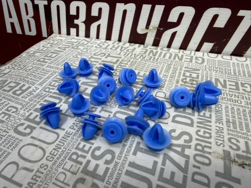 Клипса обшивки двери - фото 3