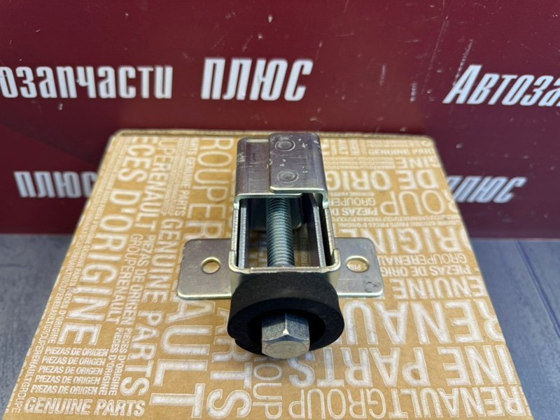 Кронштейн крепления запасного колеса - фото 4