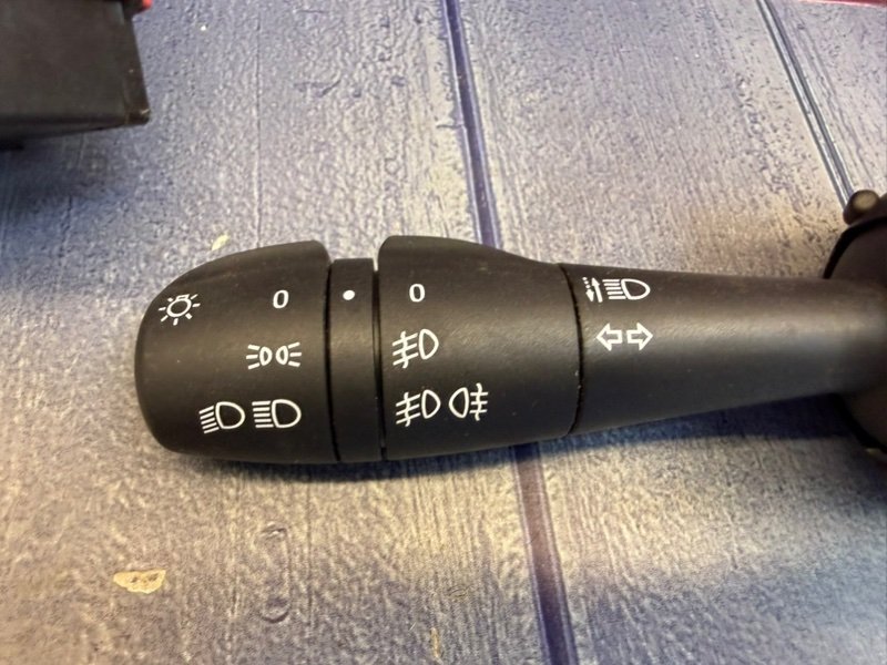 Переключатель света - фото 6